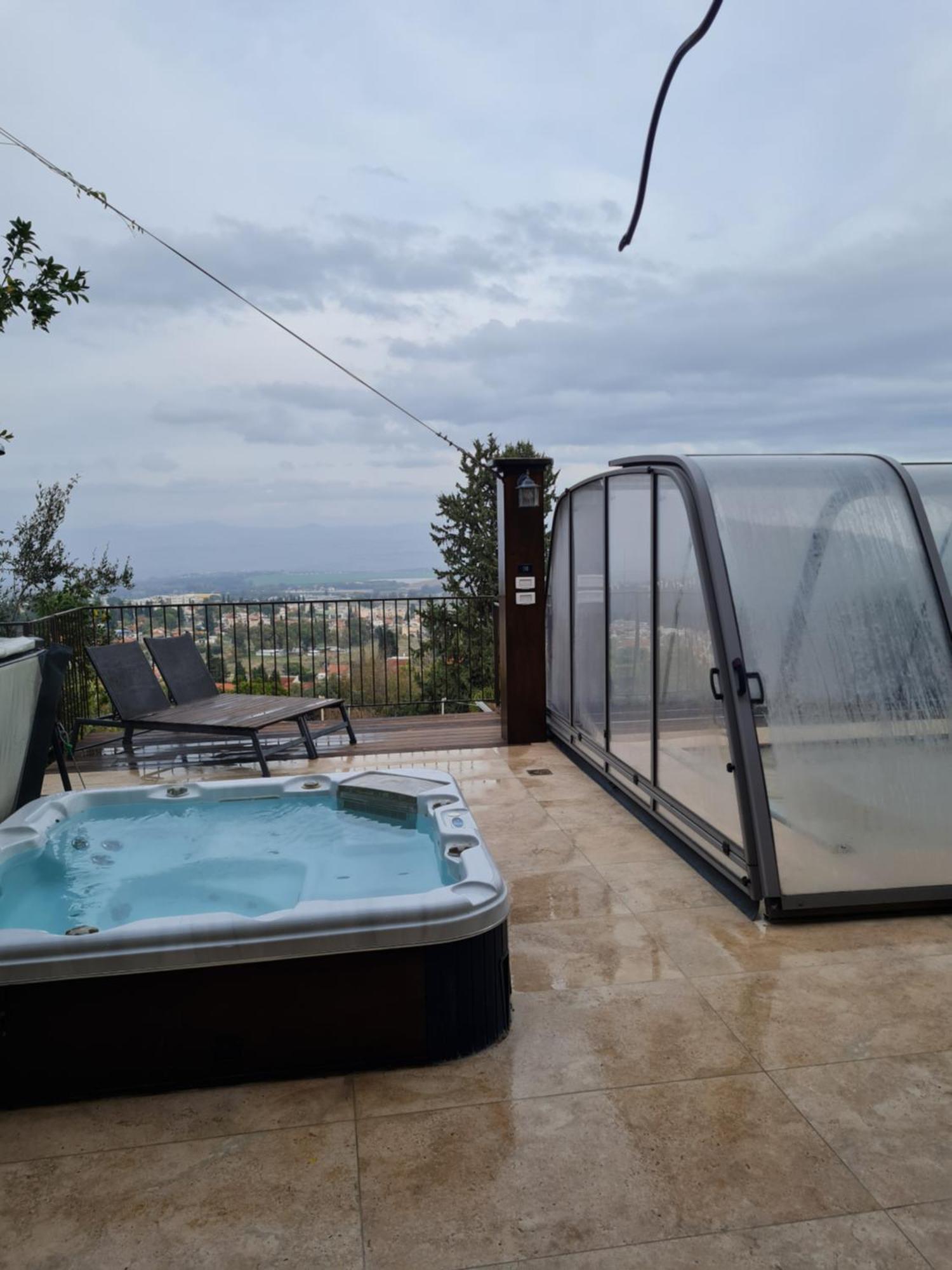Naomi'S Villa โรชปินนา ภายนอก รูปภาพ