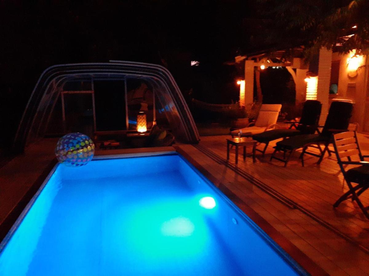 Naomi'S Villa โรชปินนา ภายนอก รูปภาพ